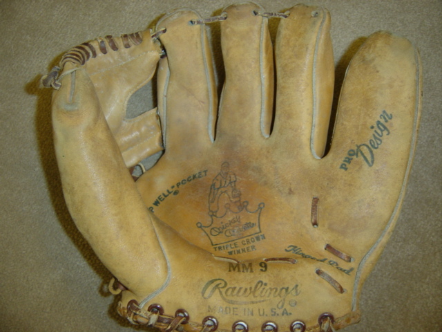 Mickey Mantle Rawlings MM9 Front